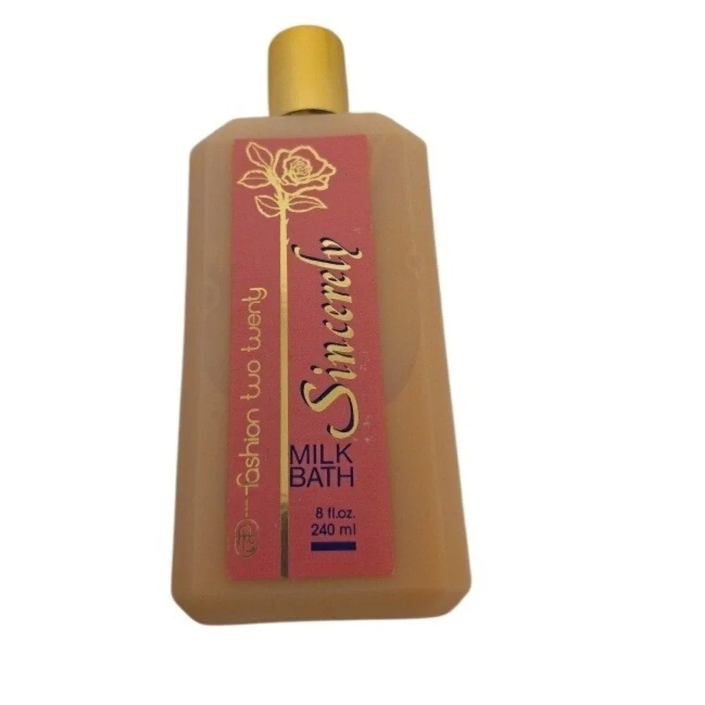 Vintage Fashion Two Twenty Sincerely Milk Bath 8 fl oz 240ml Fragrance Bath Soap